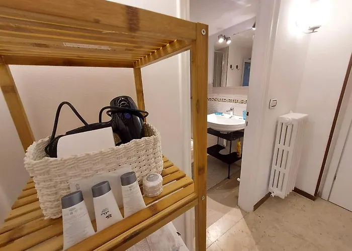 Comodo Con Giardino E Patio Sanremo