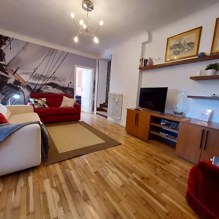 Appartement Comodo Con Giardino E Patio *