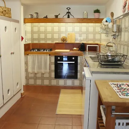 Appartement Comodo Con Giardino E Patio San Remo